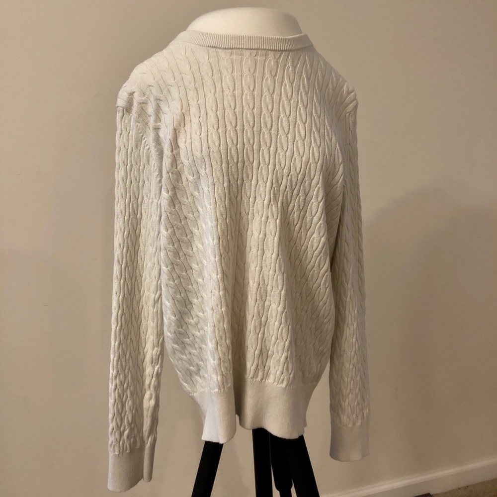 UNIQLO White Cable Knit Sweater